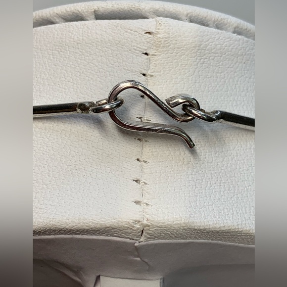 Vintage Rare Sterling Silver Spiral & Cut-Out Abstract Silpada-Like Necklace - Picture 6 of 16